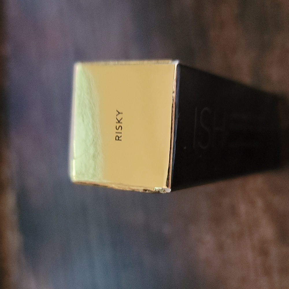 Lipstick - Picture 2 of 2